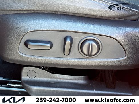 Used 2022 Buick Encore GX Select image 23