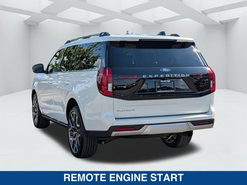 New 2026 Ford Expedition Platinum w/ Platinum Ultimate Package AWD/4WD image 8