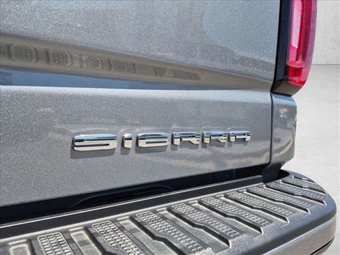 Used 2025 GMC Sierra 1500 Denali w/ Denali Reserve Package AWD/4WD image 14