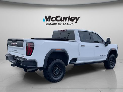 Used 2025 GMC Sierra 2500 AT4X w/ AT4X AEV Edition image 5