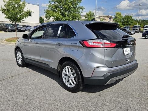 Used 2024 Ford Edge SEL AWD/4WD image 6