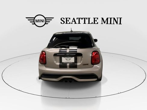Used 2022 MINI Cooper S w/ Premium Package FWD image 10