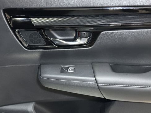 Used 2025 Honda CR-V EX-L image 35