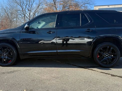 Used 2019 Chevrolet Traverse Premier w/ Redline Edition image 5