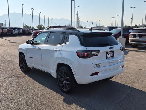 Used 2025 Jeep Compass Limited w/ High Altitude Package AWD/4WD image 5