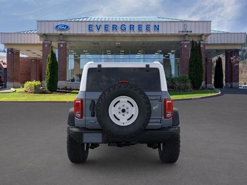 New 2025 Ford Bronco Heritage Edition image 5