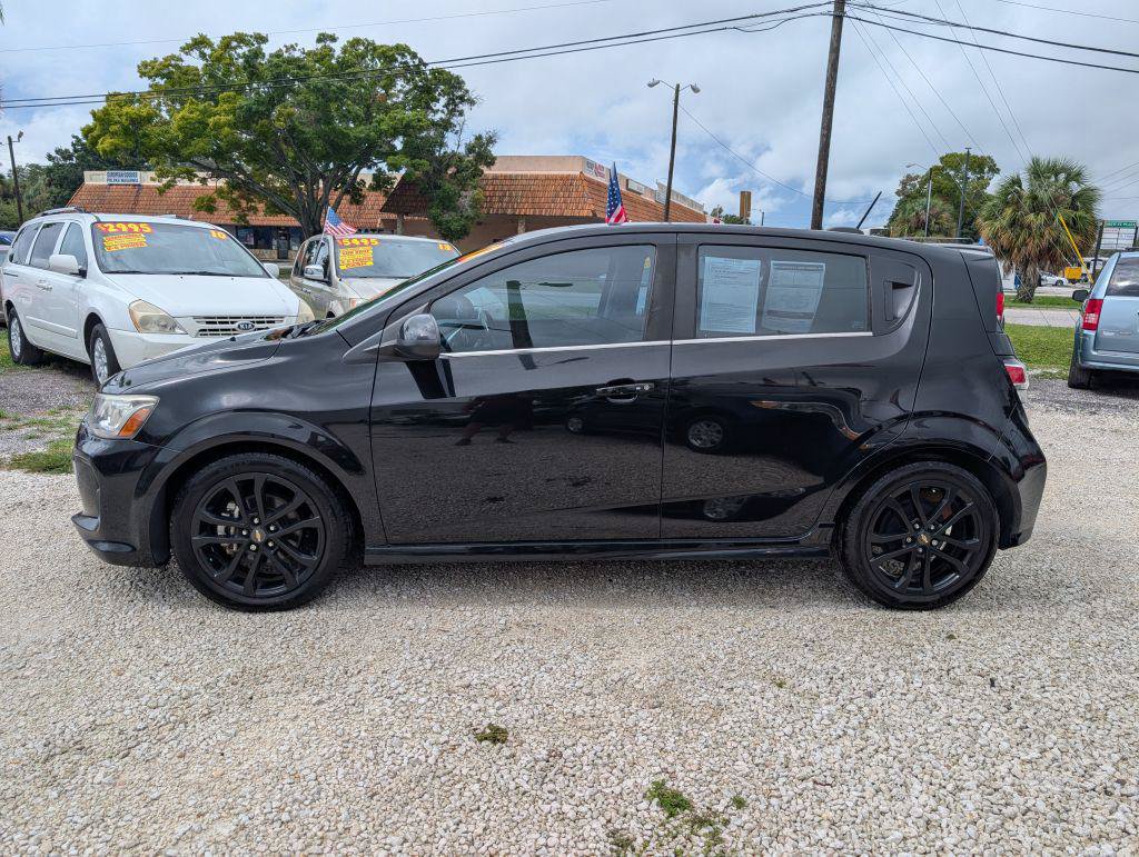 Used 2017 Chevrolet Sonic Premier FWD image 4
