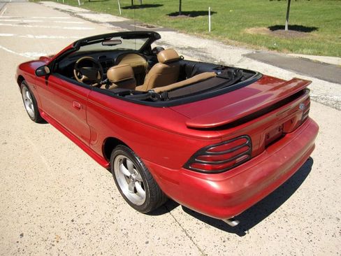 Used 1995 Ford Mustang GT image 18