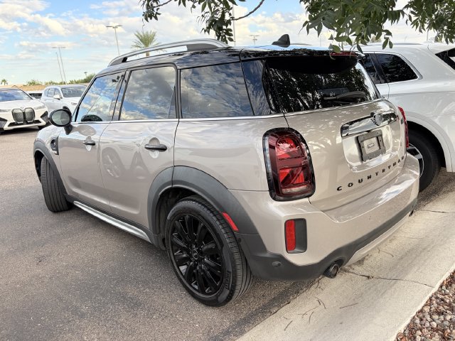 Used 2022 MINI Cooper Countryman S w/ Premium Package FWD image 7
