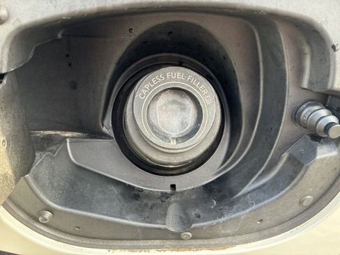 Used 2024 Nissan Pathfinder Platinum w/ Cargo Package image 6