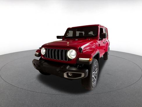 Used 2025 Jeep Wrangler Unlimited Sahara AWD/4WD image 6