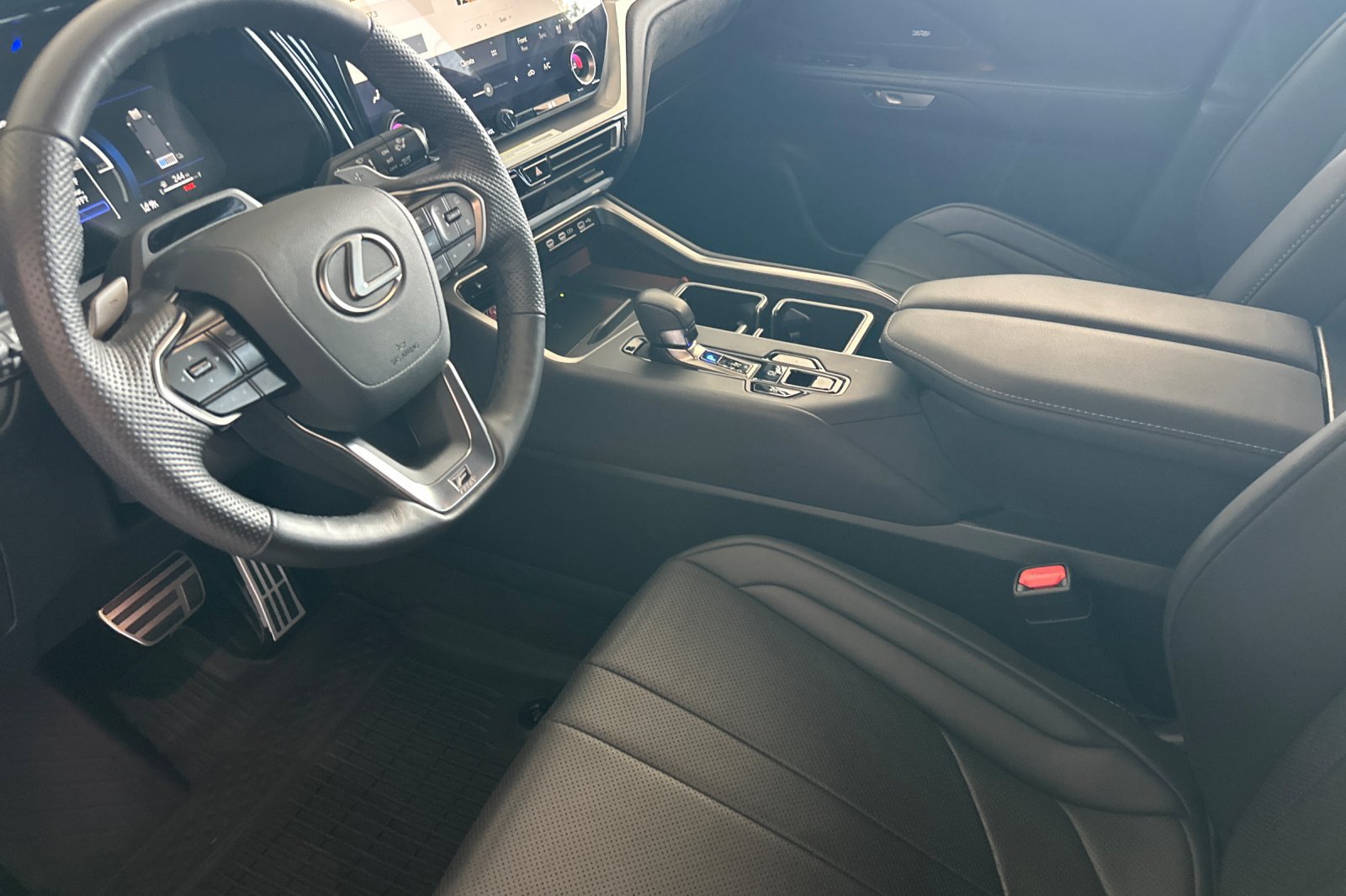 Certified 2026 Lexus TX 500h AWD w/ Technology Package image 7