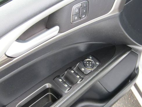 Certified 2020 Ford Fusion SEL FWD image 14