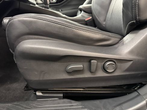 Used 2021 Subaru Outback Limited XT AWD/4WD image 16