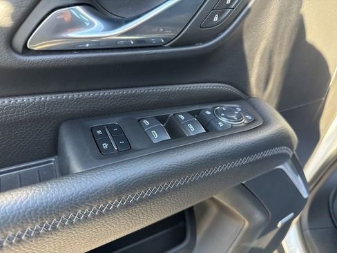 Used 2024 GMC Yukon Denali w/ LPO, Floor Liner Package AWD/4WD image 26