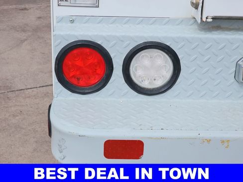 Used 2024 Ford F250 XL w/ XL Chrome Package RWD image 40