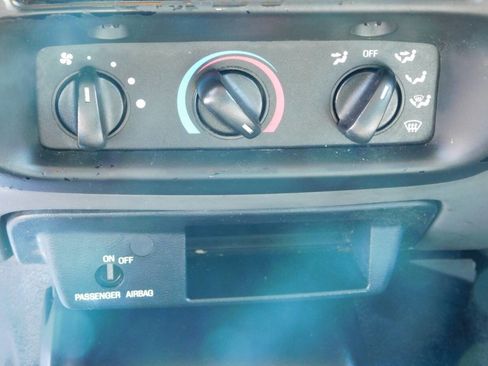 Used 2004 Ford Ranger XL image 13