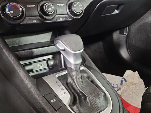 Certified 2024 Kia Forte LXS image 22