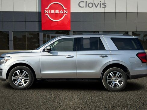 Used 2022 Ford Expedition Limited image 6