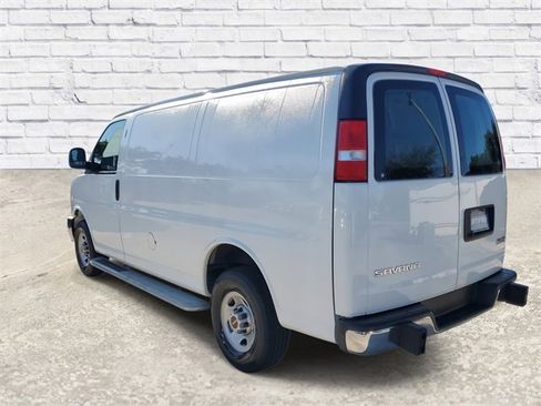 Certified 2024 GMC Savana 2500 w/ Driver Convenience Package image 2