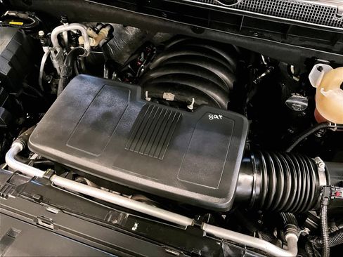 Used 2023 Chevrolet Tahoe High Country image 36