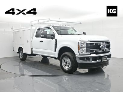 New 2025 Ford F350 XL w/ XL Chrome Package