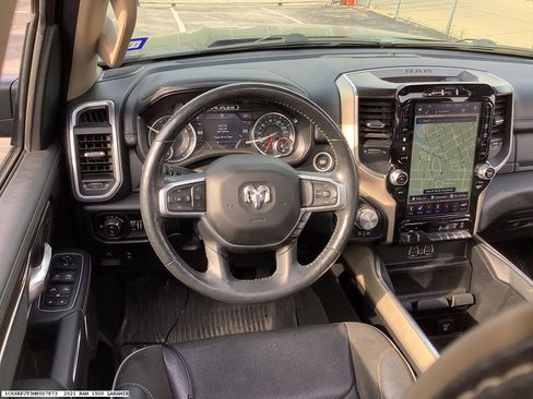 Used 2021 RAM 1500 Laramie w/ Laramie Southwest Edition image 10