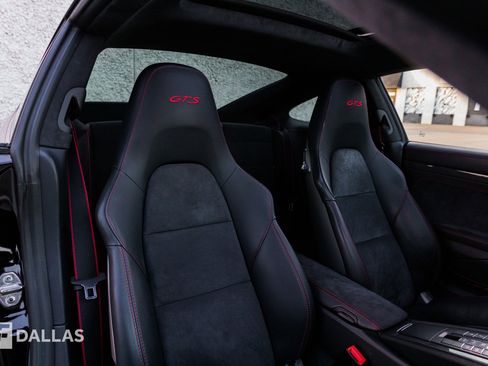 Used 2015 Porsche 911 Carrera GTS image 41