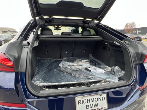 New 2026 BMW X6 M60i image 24