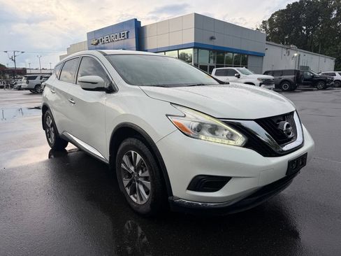 Used 2017 Nissan Murano S w/ Navigation Package FWD image 19