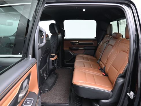 Used 2022 RAM 1500 Limited image 10