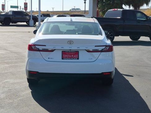Used 2025 Toyota Camry LE FWD image 9