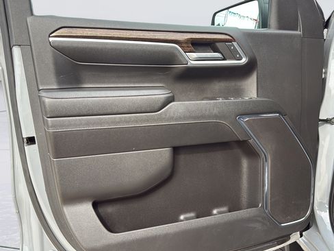 Used 2024 GMC Sierra 1500 Elevation AWD/4WD image 19