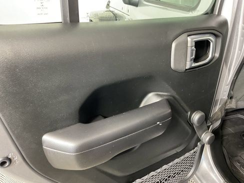 Used 2020 Jeep Wrangler Unlimited Sport AWD/4WD image 18
