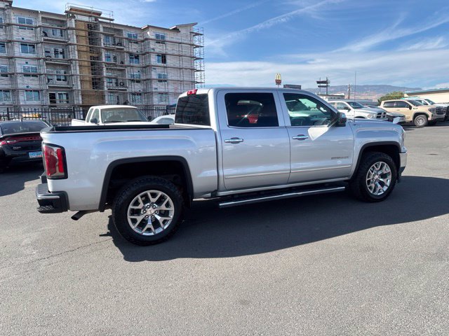 Used 2017 GMC Sierra 1500 SLT w/ SLT Premium Package AWD/4WD image 10
