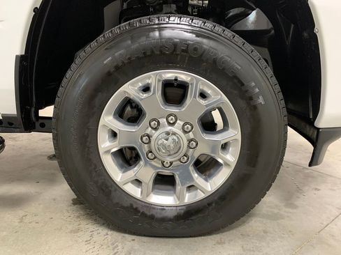 Used 2024 RAM 3500 Laramie w/ Protection Group image 13