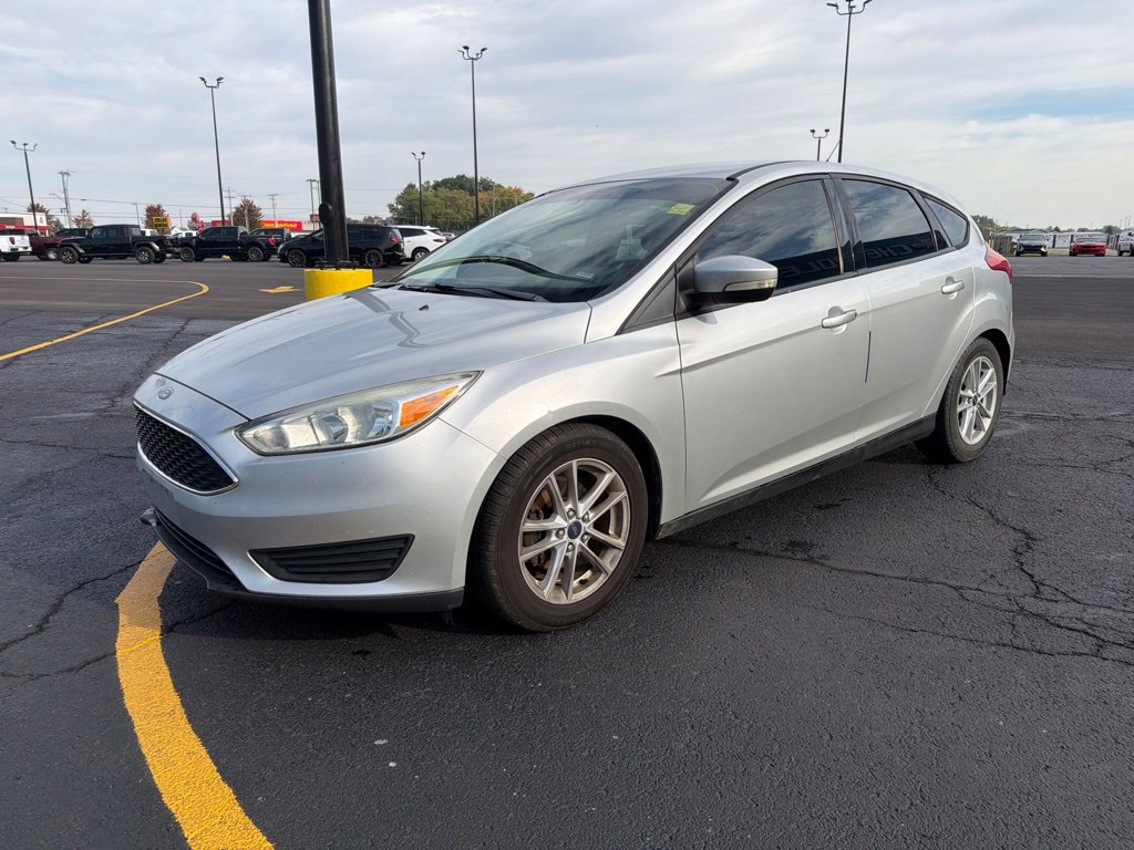 Used 2015 Ford Focus SE FWD image 6