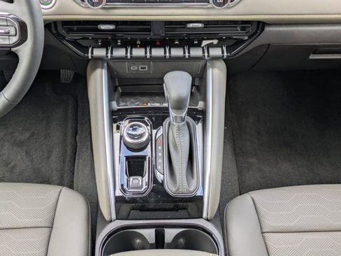 New 2025 Chevrolet Colorado ZR2 w/ Midnight Edition image 22