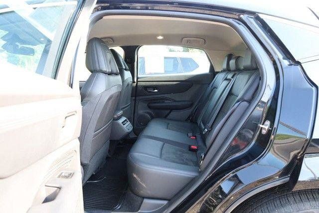 Used 2023 Nissan Ariya FWD image 21