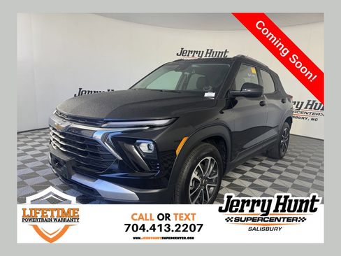 Used 2026 Chevrolet TrailBlazer LT w/ Convenience Package FWD image 1