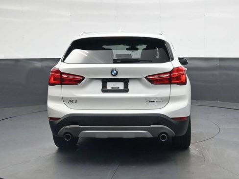Used 2018 BMW X1 sDrive28i w/ Convenience Package FWD image 5