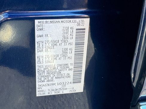 Used 2023 Nissan Murano SV image 34