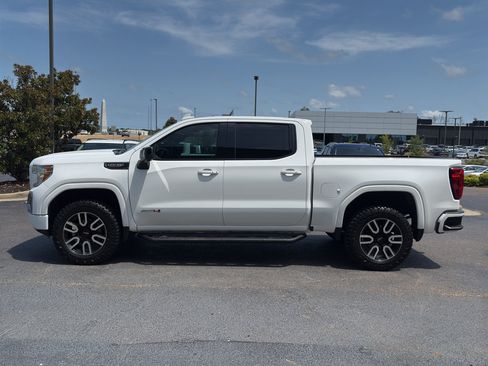 Used 2020 GMC Sierra 1500 AT4 w/ AT4 Premium Package AWD/4WD image 8
