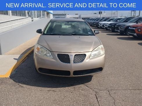 Used 2006 Pontiac G6 Sedan w/ Drivers Package FWD image 12