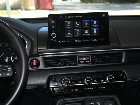 Certified 2025 Honda Pilot EX-L image 17