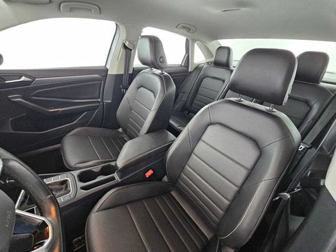 Used 2024 Volkswagen Jetta SE FWD image 21