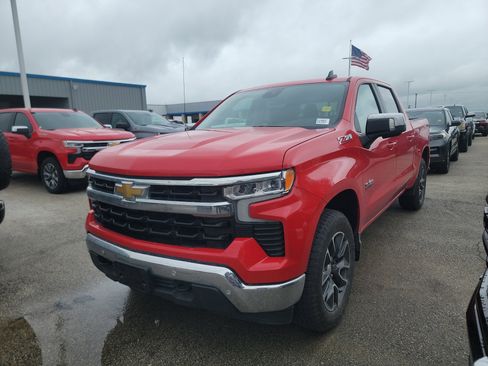 Certified 2025 Chevrolet Silverado 1500 LT w/ Z71 Off-Road Package AWD/4WD image 1