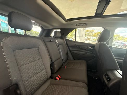 Used 2020 Chevrolet Equinox LT FWD image 31
