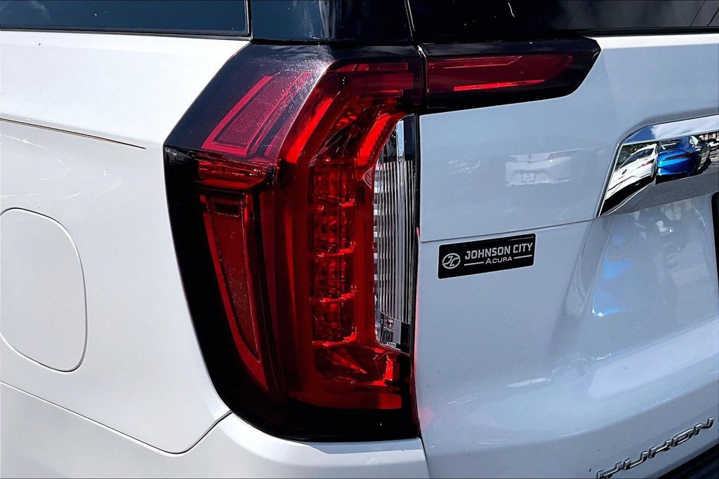 Used 2022 GMC Yukon XL SLT w/ SLT Premium Package AWD/4WD image 31