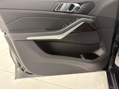 Certified 2023 BMW X5 xDrive40i w/ Premium Package AWD/4WD image 25